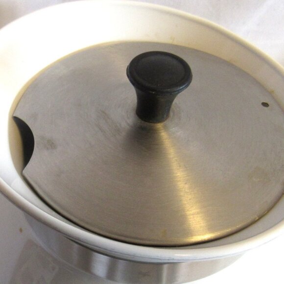 Vintage Corning Ware Spice of Life Le Tea, Metal Lid J111 - Picture 3 of 8